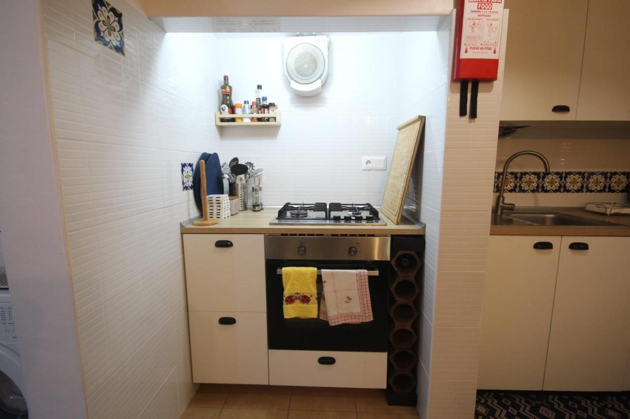 Antique M1 R1 - Amazing Double Room With Shared Bathroom In Marques Pombal Lisboa Extérieur photo