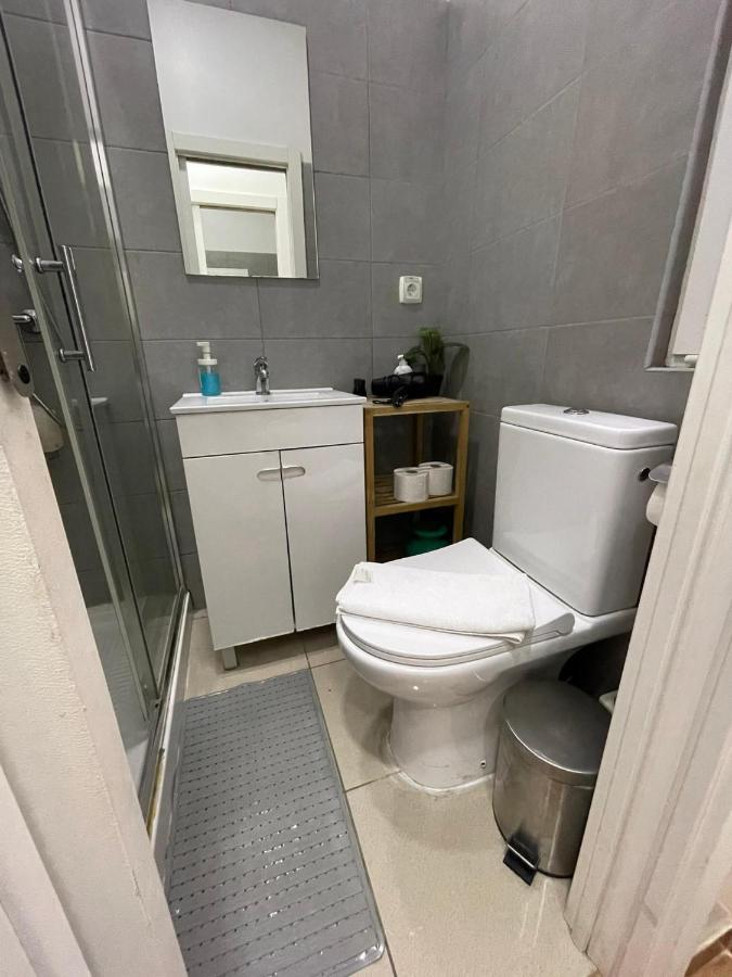Antique M1 R1 - Amazing Double Room With Shared Bathroom In Marques Pombal Lisboa Extérieur photo